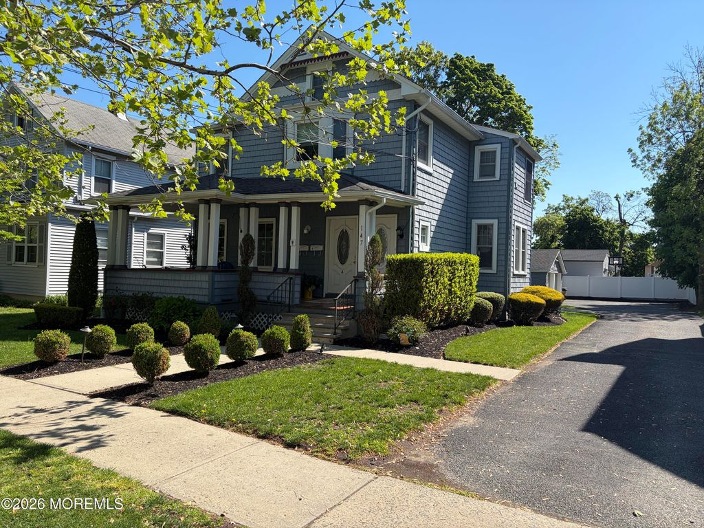 147 Bridge Avenue B, Red Bank, NJ 07701
