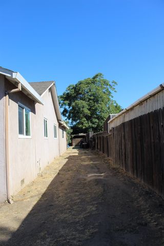 681 Taylor, Lodi, CA 95242