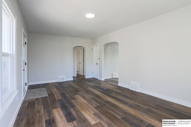 350 Frank Street, Council Bluffs, IA 51503
