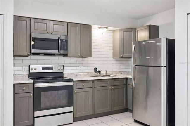 397 S ORANGE AVENUE, Orange City, FL 32763