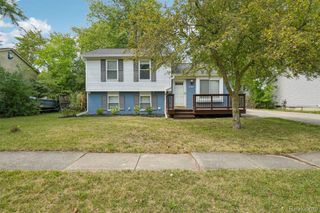 5752 Sunset Trail, Ypsilanti Charter Township, MI 48197