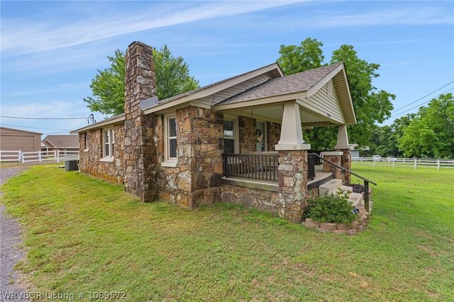 21701 HIGHWAY 71 S, Greenwood, AR 72936