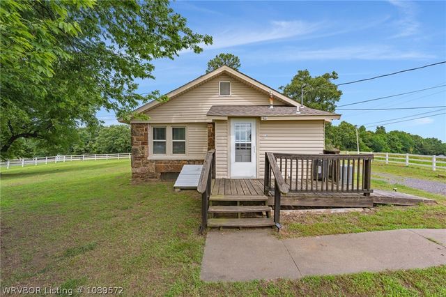 21701 HIGHWAY 71 S, Greenwood, AR 72936