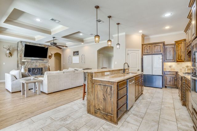 391 Sandpiper Drive, Weatherford, TX 76088