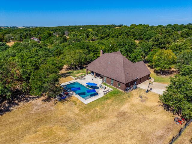 391 Sandpiper Drive, Weatherford, TX 76088
