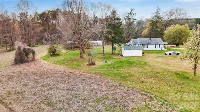 2551 Bristol Road, Statesville, NC 28677
