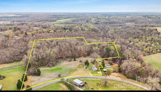 2551 Bristol Road, Statesville, NC 28677