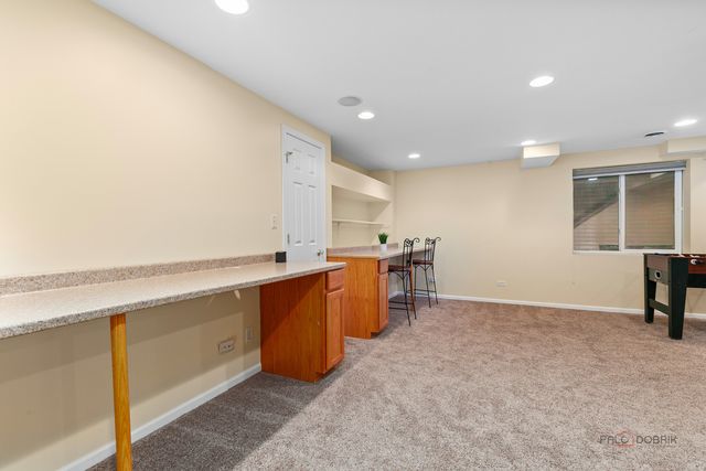 332 colonial Drive, Vernon Hills, IL 60061