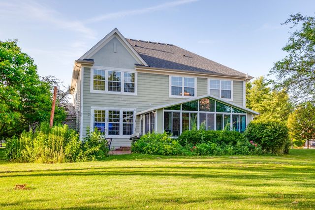 332 colonial Drive, Vernon Hills, IL 60061