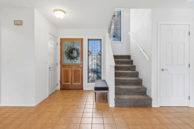 1338 Adair Drive, Richland, WA 99352