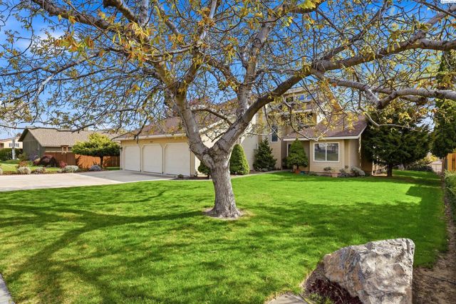 1338 Adair Drive, Richland, WA 99352