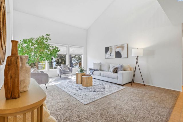 1338 Adair Drive, Richland, WA 99352