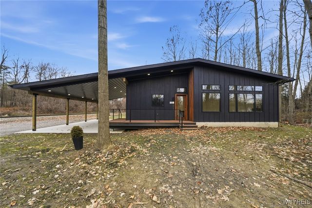 1221 Rice Road, Elma, NY 14059