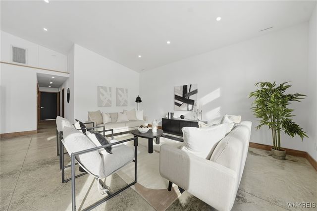 1221 Rice Road, Elma, NY 14059