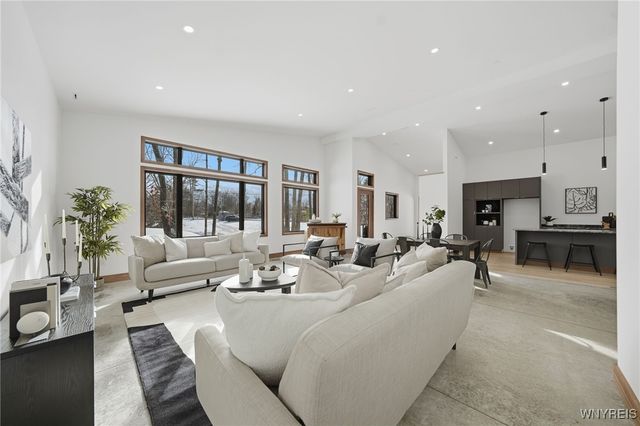 1221 Rice Road, Elma, NY 14059