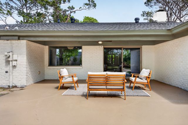 4316 Winding Way, Benbrook, TX 76126