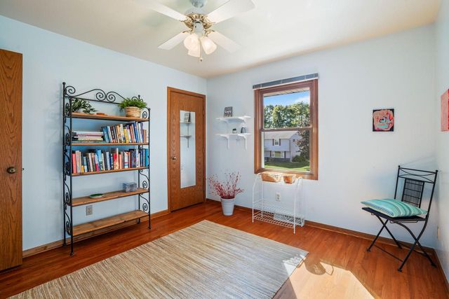 2728 Stonebridge DRIVE, Racine, WI 53404
