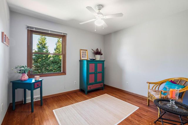 2728 Stonebridge DRIVE, Racine, WI 53404