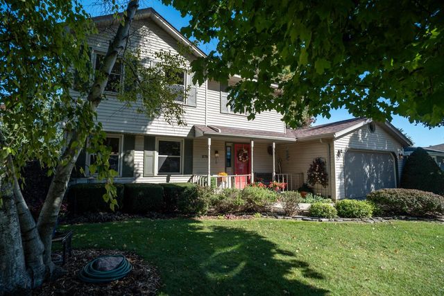 2728 Stonebridge DRIVE, Racine, WI 53404