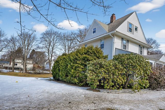 112 Shawmut Avenue, Marlborough, MA 01752