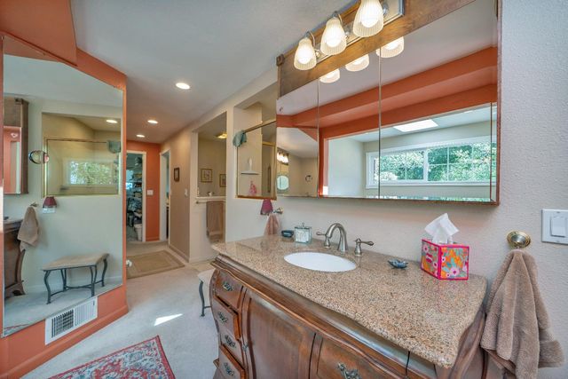 3350 La Vista Dr, Placerville, CA 95667