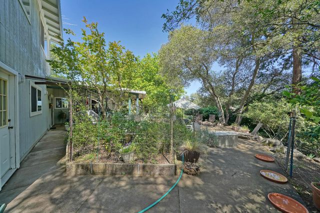 3350 La Vista Dr, Placerville, CA 95667