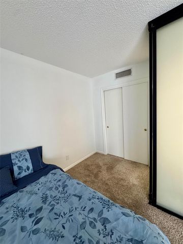 2701 Bellefontaine Street D, Houston, TX 77025