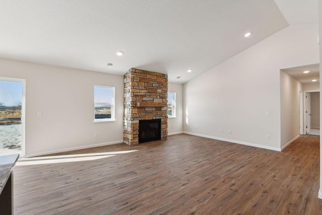 1401 Mallard Lane, Belle Plaine, MN 56011