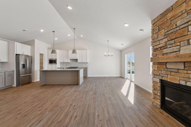 1401 Mallard Lane, Belle Plaine, MN 56011