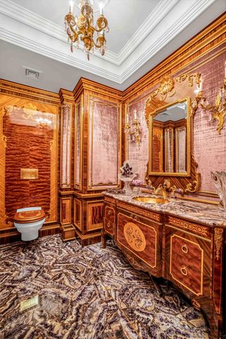 721 5TH Avenue 63AB, New York City, NY 10022