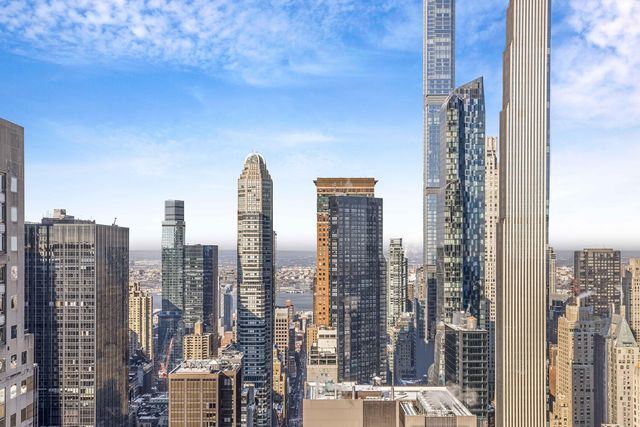 721 5TH Avenue 63AB, New York City, NY 10022