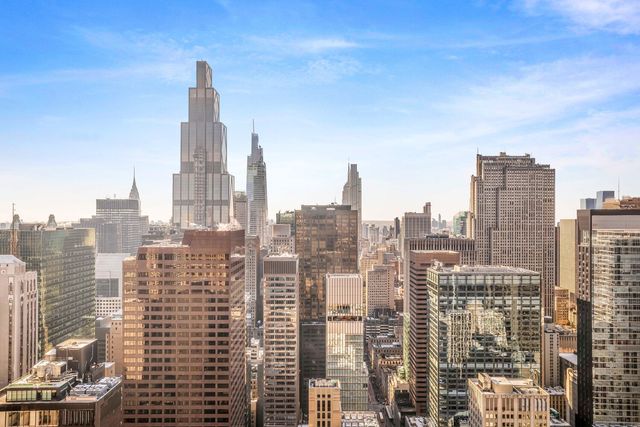 721 5TH Avenue 63AB, New York City, NY 10022