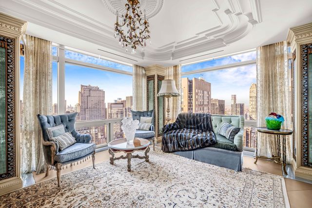 721 5TH Avenue 63AB, New York City, NY 10022