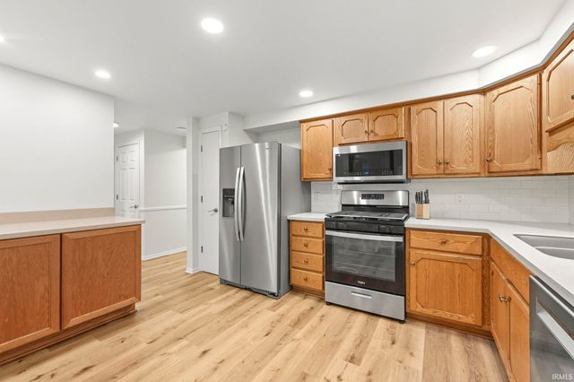 6038 Monarch Drive, Fort Wayne, IN 46815