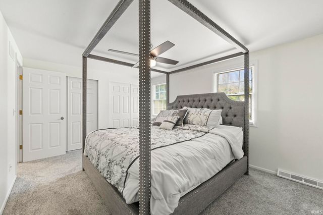 6038 Monarch Drive, Fort Wayne, IN 46815