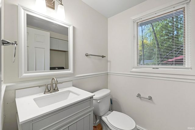 6038 Monarch Drive, Fort Wayne, IN 46815