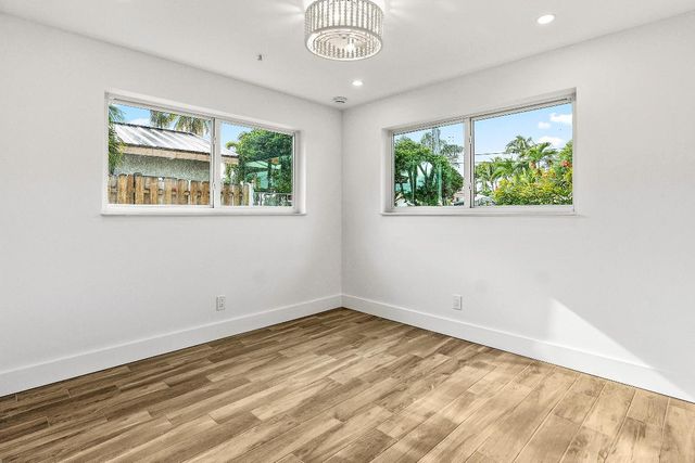 1254 SW 4th Court, Boca Raton, FL 33432