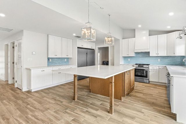 1254 SW 4th Court, Boca Raton, FL 33432