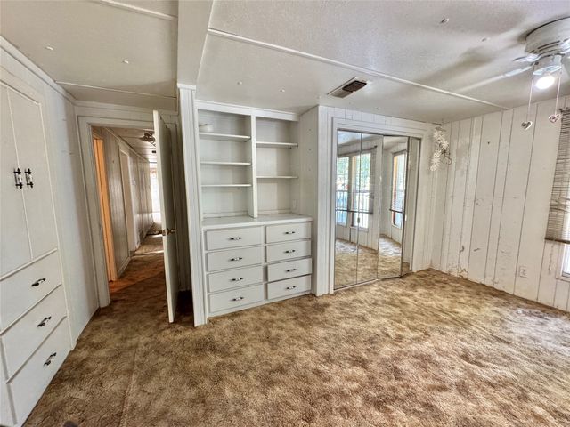 122 Pawnee Trail, Gainesville, TX 76240