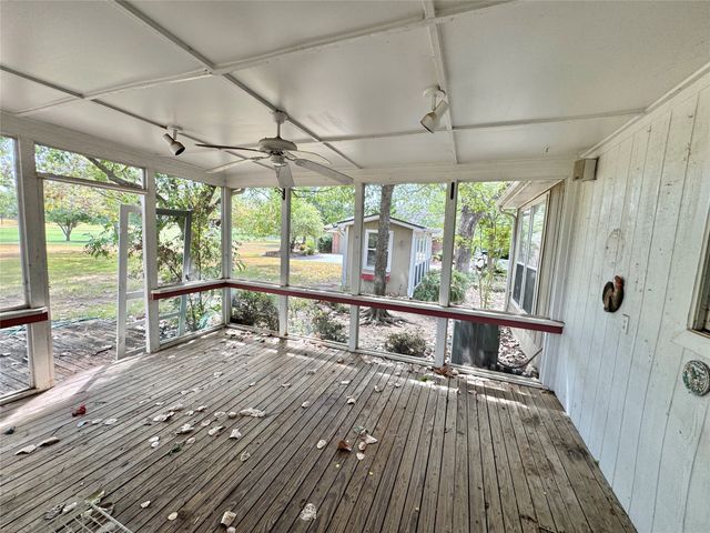 122 Pawnee Trail, Gainesville, TX 76240