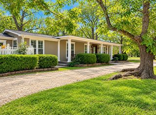 122 Pawnee Trail, Gainesville, TX 76240