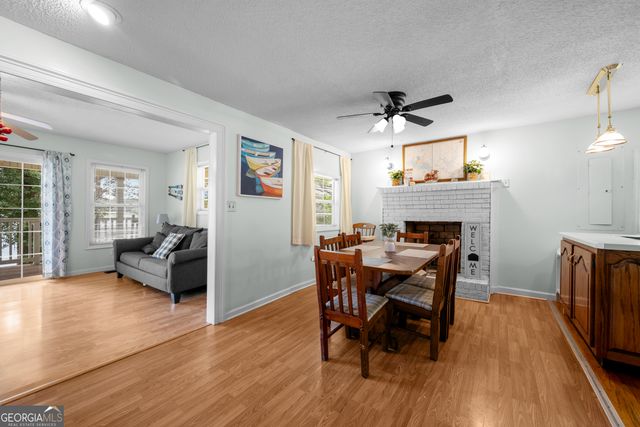224 Roberts Point Road, Jackson, GA 30233
