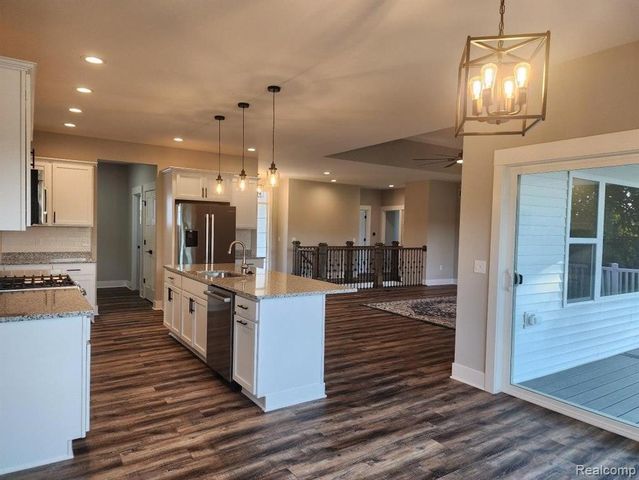 001 Leith St, Brighton, MI 48116