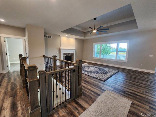 001 Leith St, Brighton, MI 48116