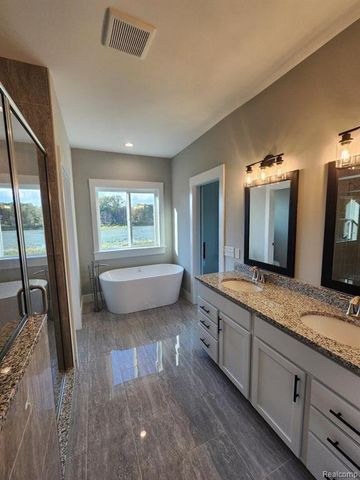 001 Leith St, Brighton, MI 48116