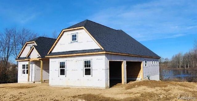 001 Leith St, Brighton, MI 48116