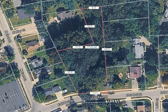 001 Leith St, Brighton, MI 48116