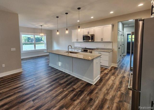 001 Leith St, Brighton, MI 48116