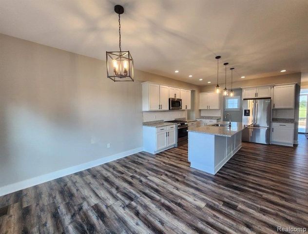 001 Leith St, Brighton, MI 48116