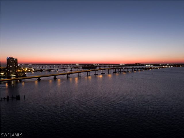 2619 1st ST 1104W, Fort Myers, FL 33916